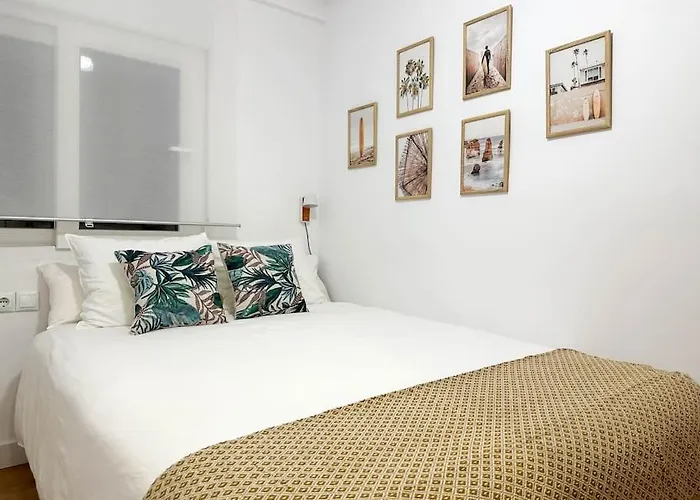 Creatividad Y Personalidad En Centro De Apartament Alicante