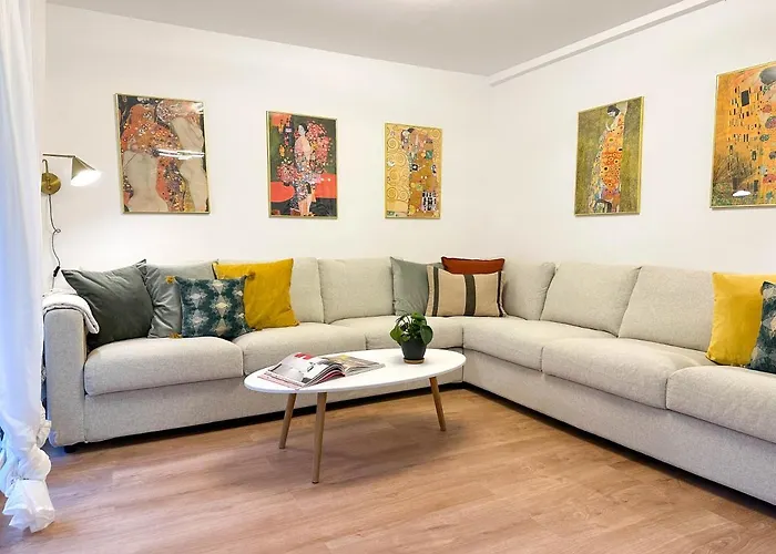 Creatividad Y Personalidad En Centro De Apartament