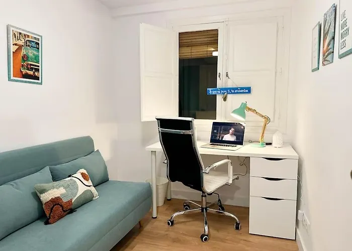 Creatividad Y Personalidad En Centro De Apartament